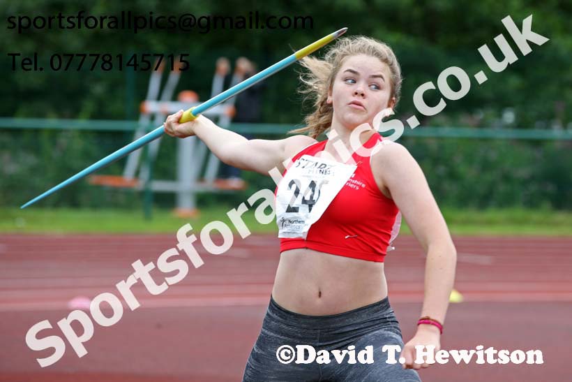 Girls under-15s javelin, Northern Under-17s/U-15s and U13s Champs, Leigh Sports Village, Leigh. Photo: David T. Hewitson/Sports for All Pics
